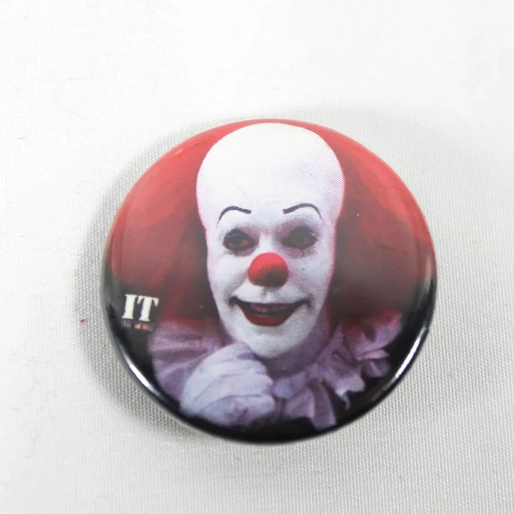Pennywise It Clown Horror Pin Unisex Gothic Men Women Teen Punk Edgy 80s Movie